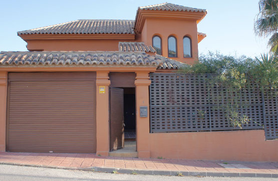 Chalet en Urb. Retamar