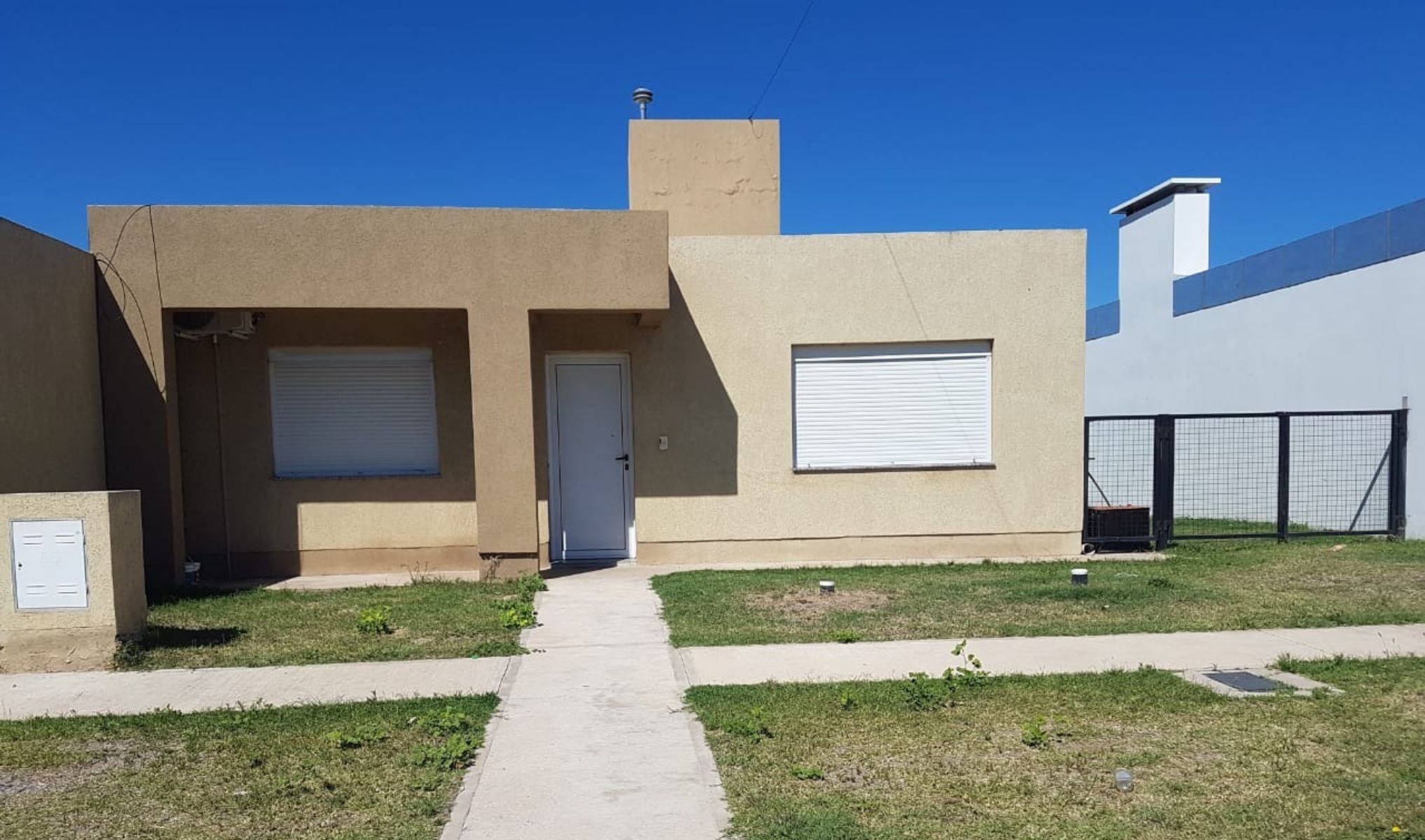 VENTA | Casa 2 Dorm. a metros de la Siglo 21 - J. M. Paz, Las Varillas