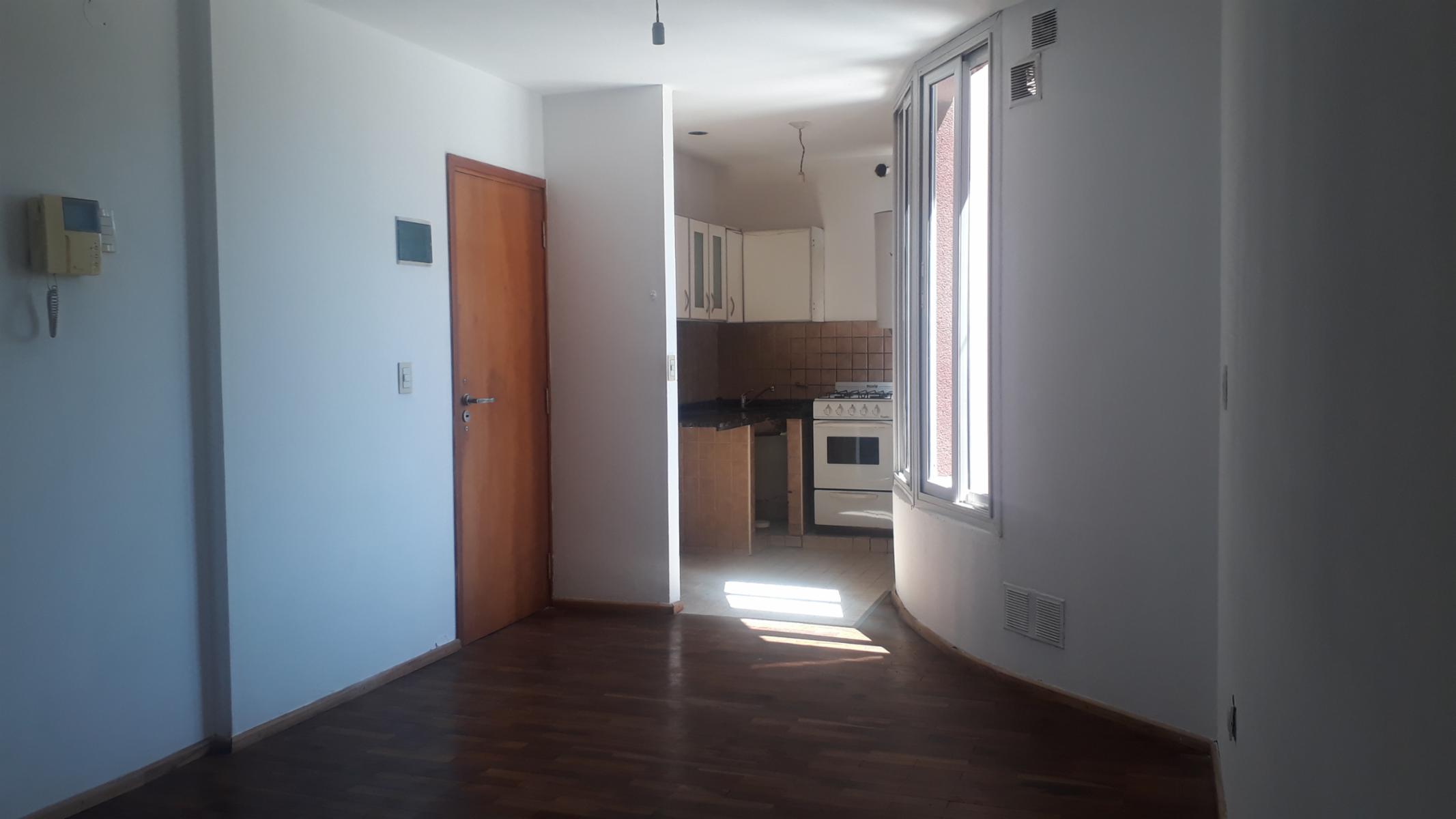 Vendo departamento en la mejor zona de B° Cofico