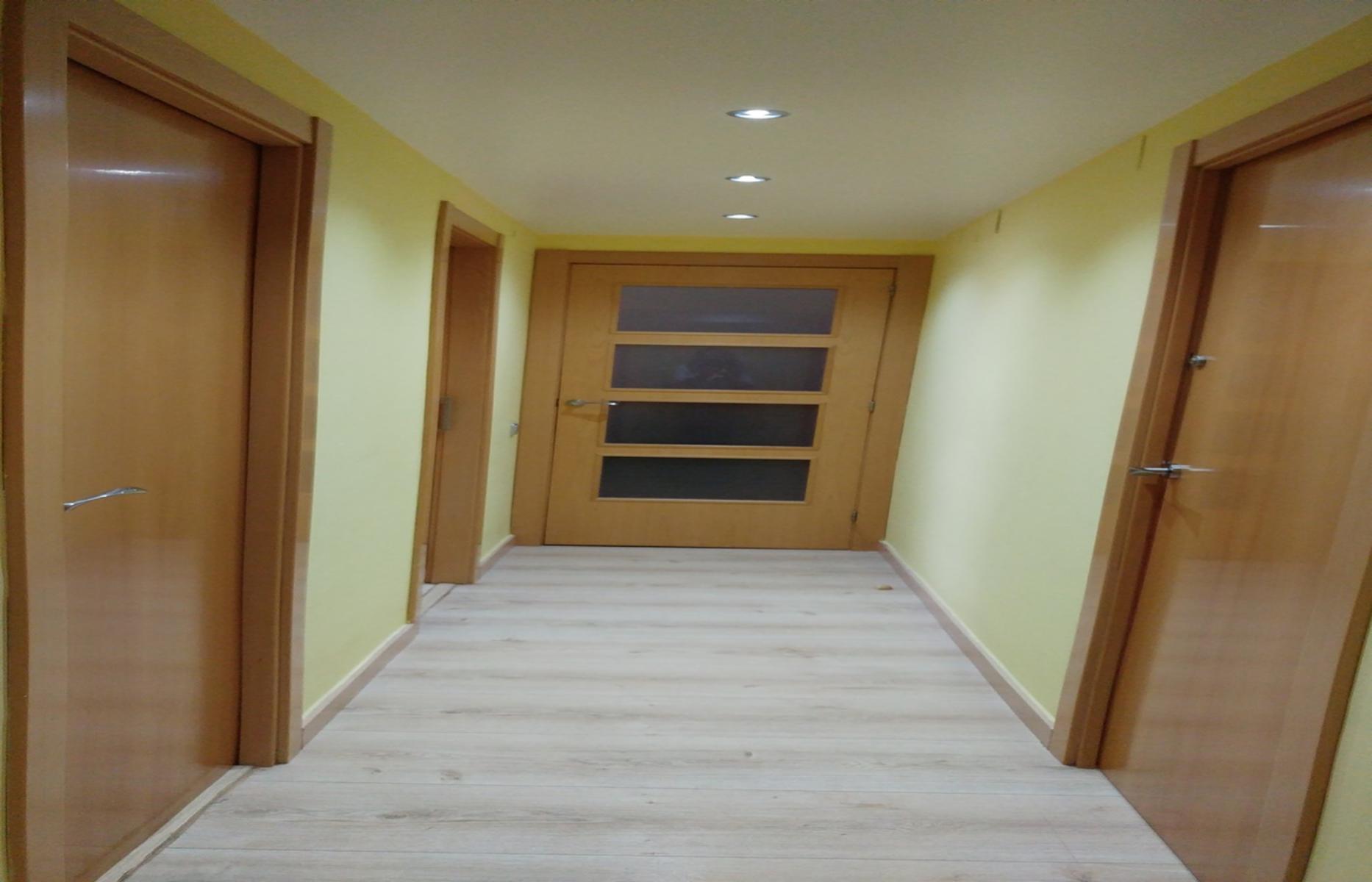 Piso precioso de diseño muy bonito de 100m, 4 habitaciones, amueblado