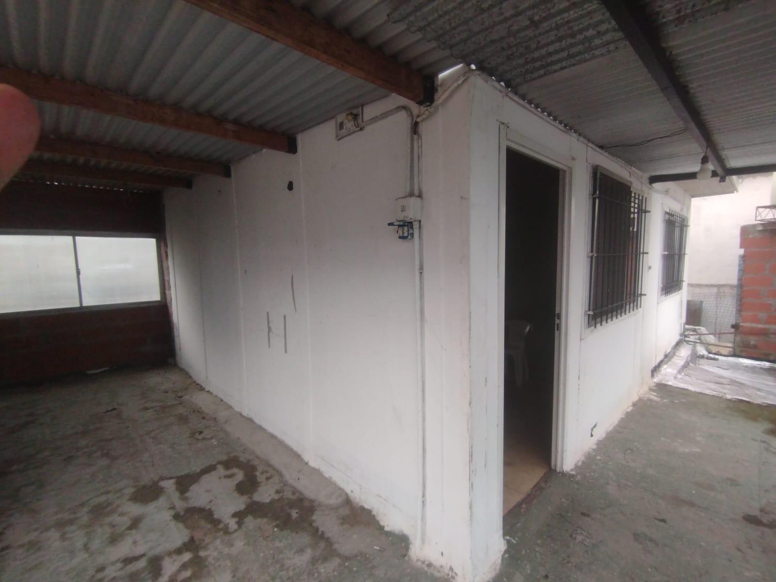 Alquiler disponible de departamento en planta alta