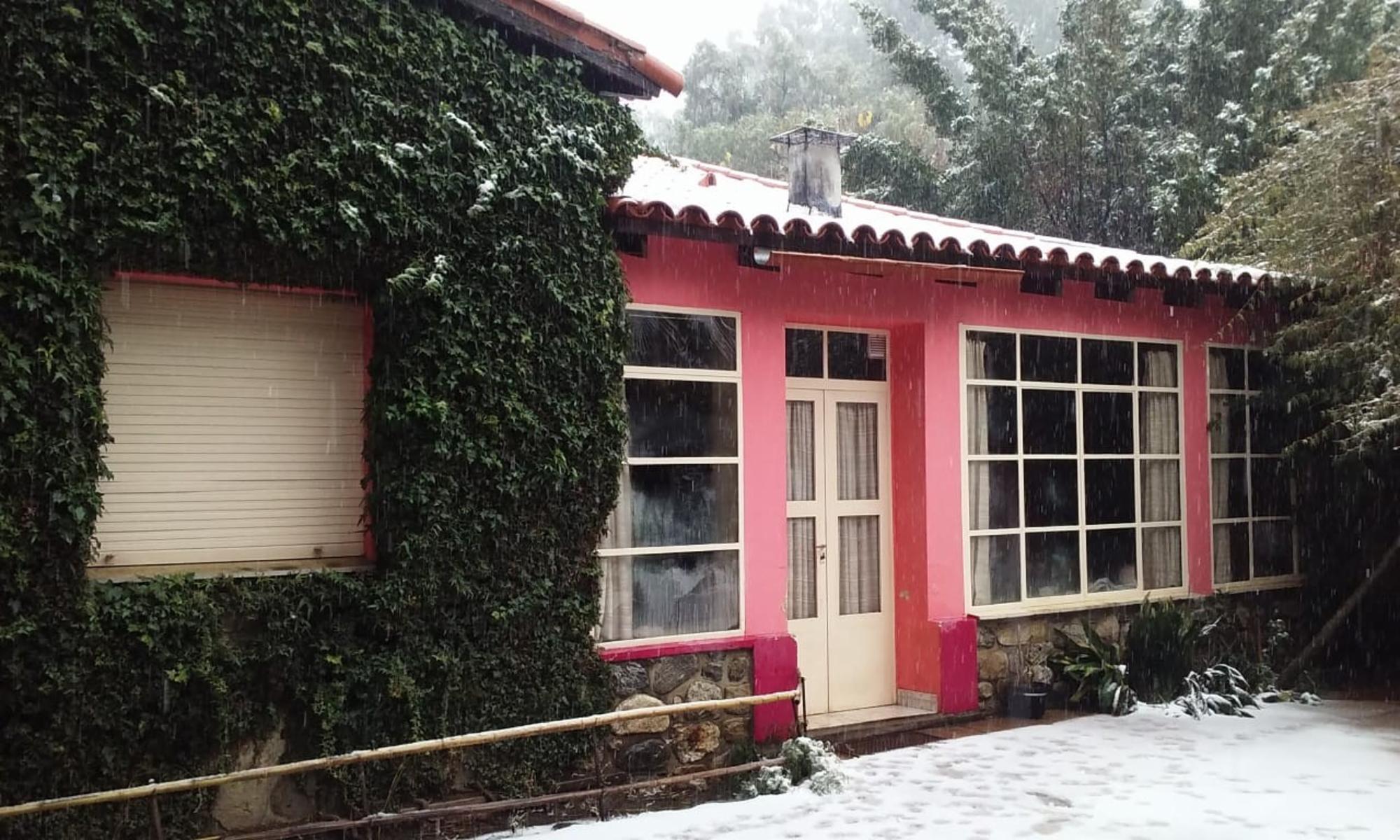 CASA ANTIGUA ESTILO COLONIAL / Piedra Blanca - MERLO SAN LUIS.-