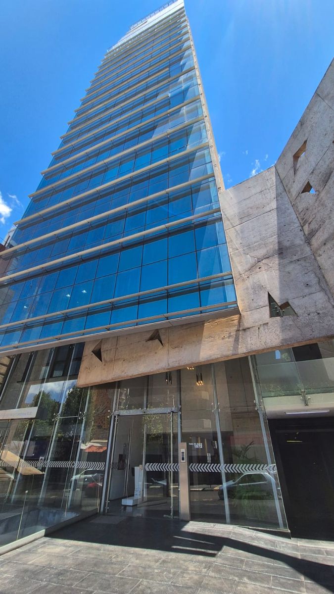 PRECIOSO DEPARTAMENTO DE 1 DORMITORIO EN ALQUILER EN MICRO CENTRO DE LA CIUDAD