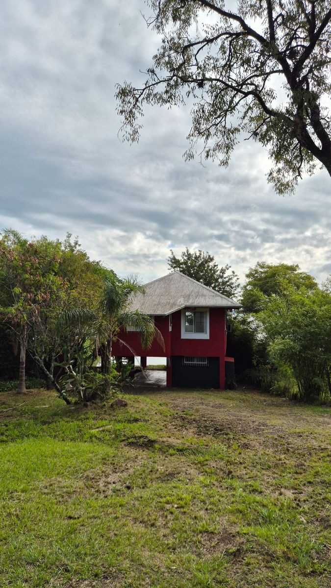 PRECIOSA CASA EN VENTA EN BARRIO COSTA MANGO. IMPERDIBLE