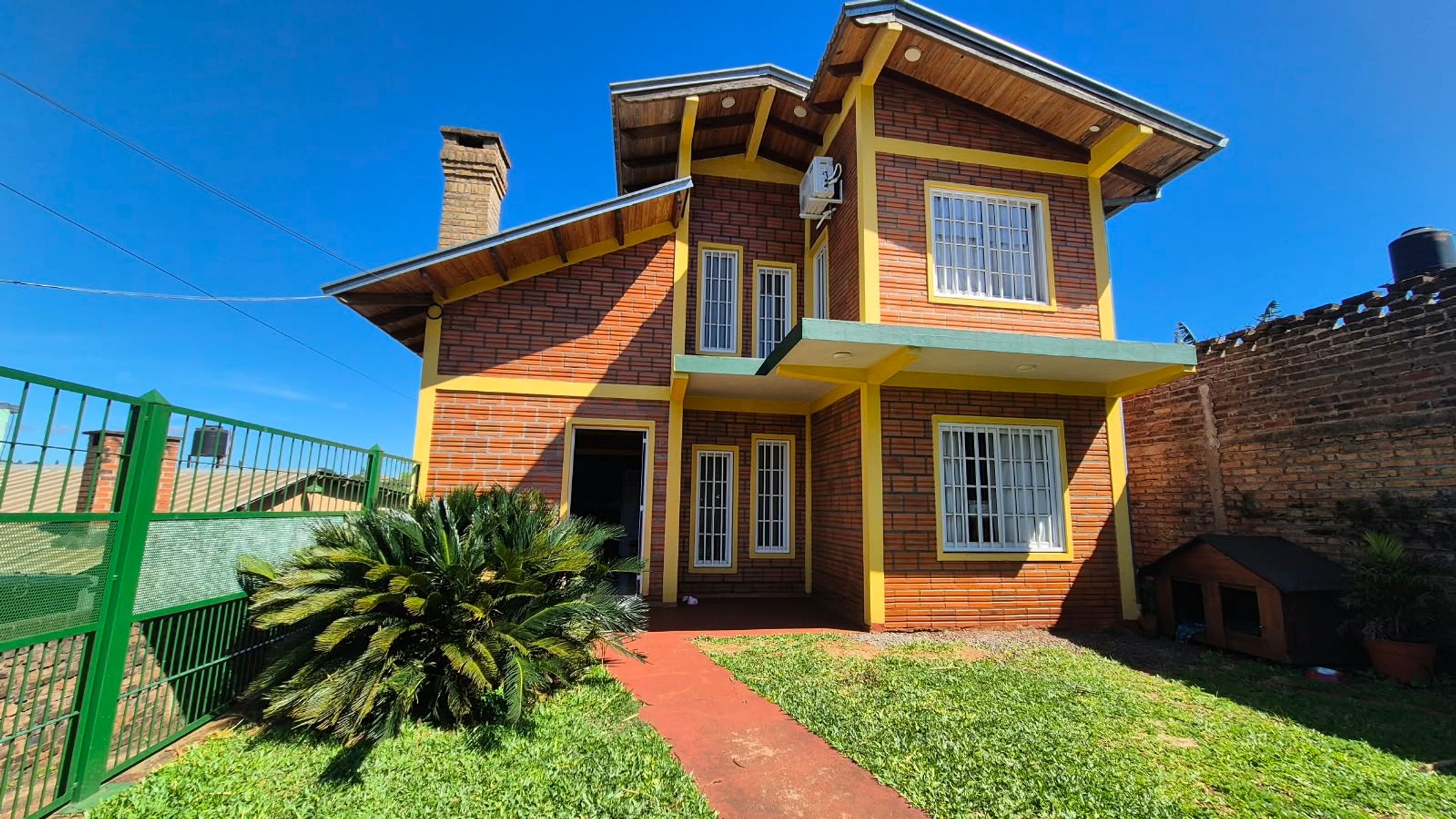 PRECIOSA CASA EN VENTA EN OBERÁ MISIONES