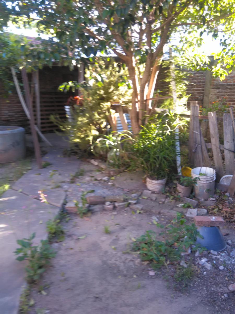 PH 3 amb. con fondo Lituania 1200 Remedios de Escalada