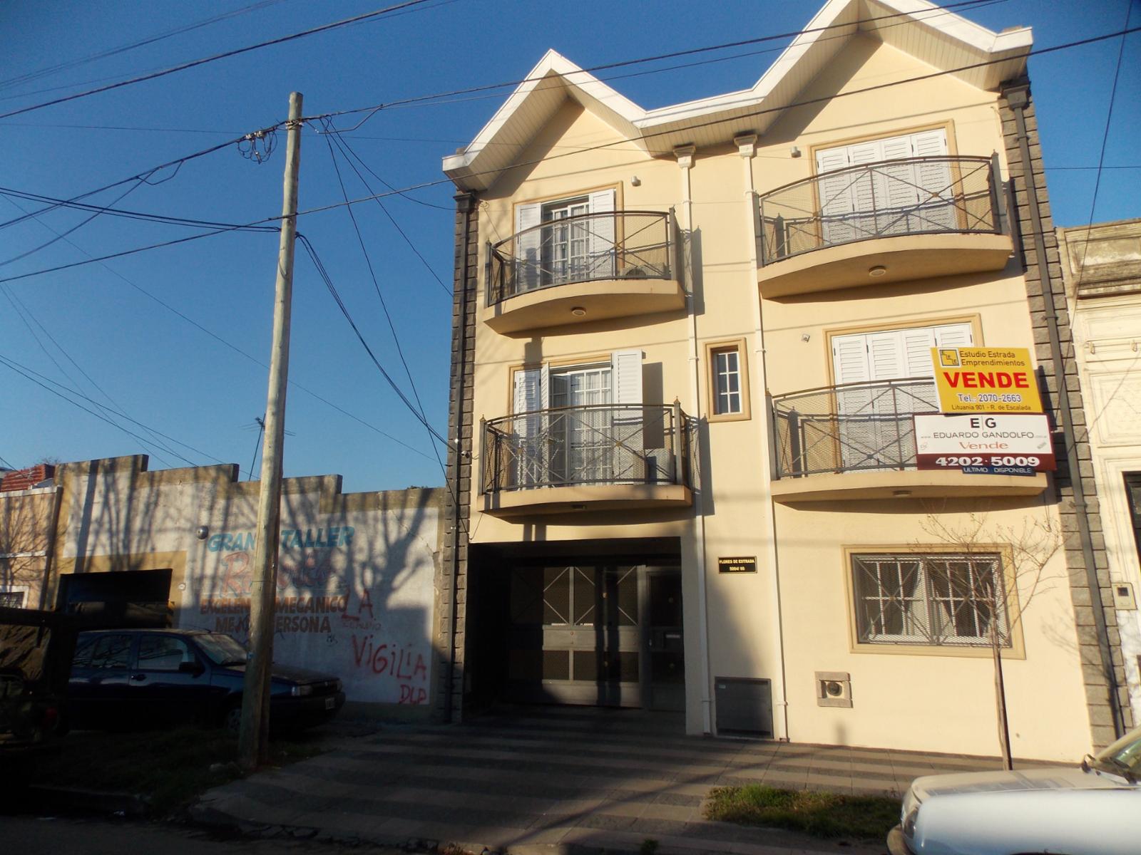 vendo urgente oportunidad excelente depto tipo duplex 3 amb. con cochera *apto crédito*