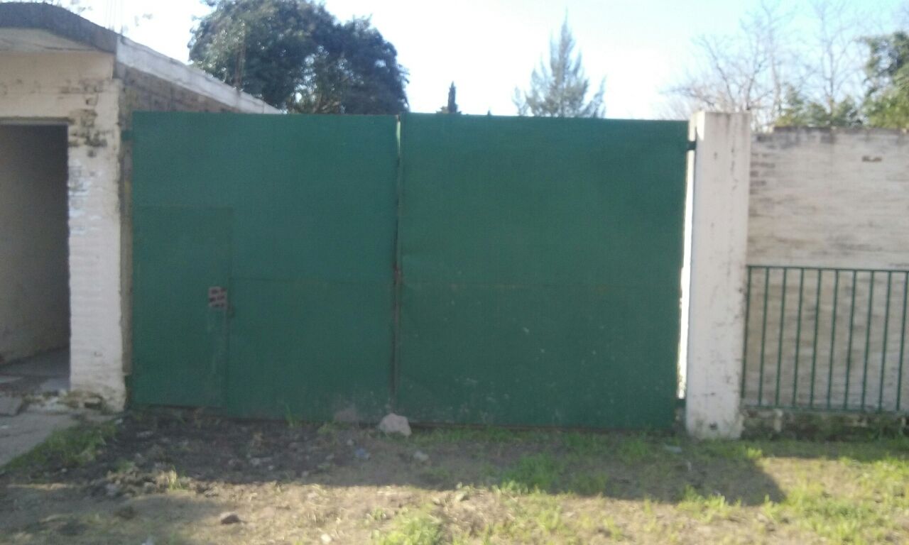 5 monoambientes ,mas local comercial 