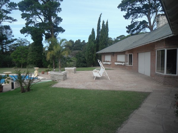 VENTA Chalet Barrio Golf Acantilados