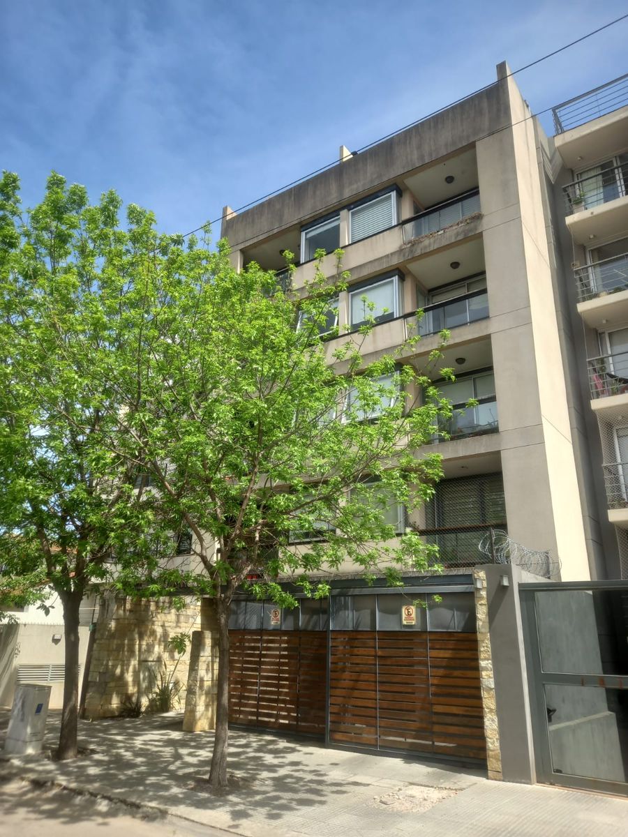 Dto. 1 amb. con cochera 27 m2. APTO CREDITO