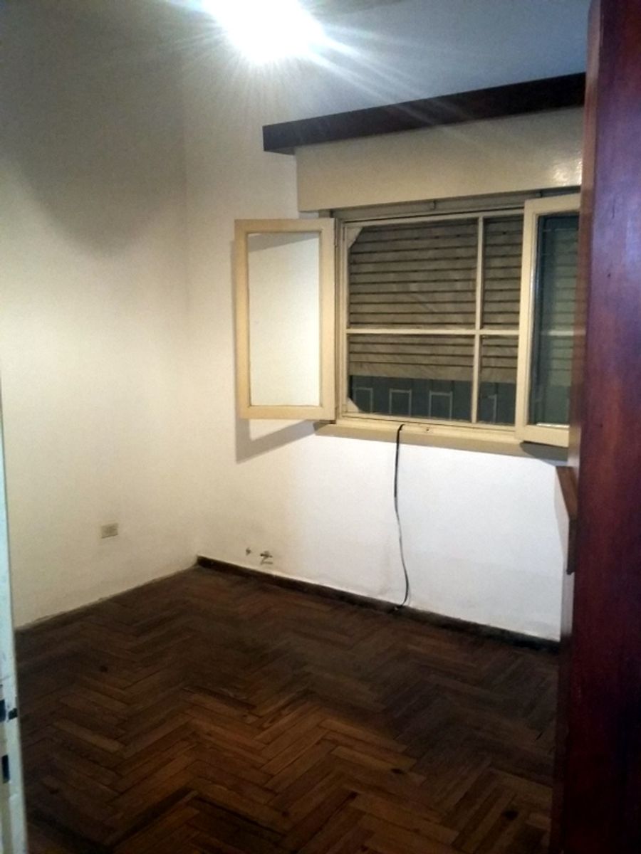 PH de 2 ambientes con patio