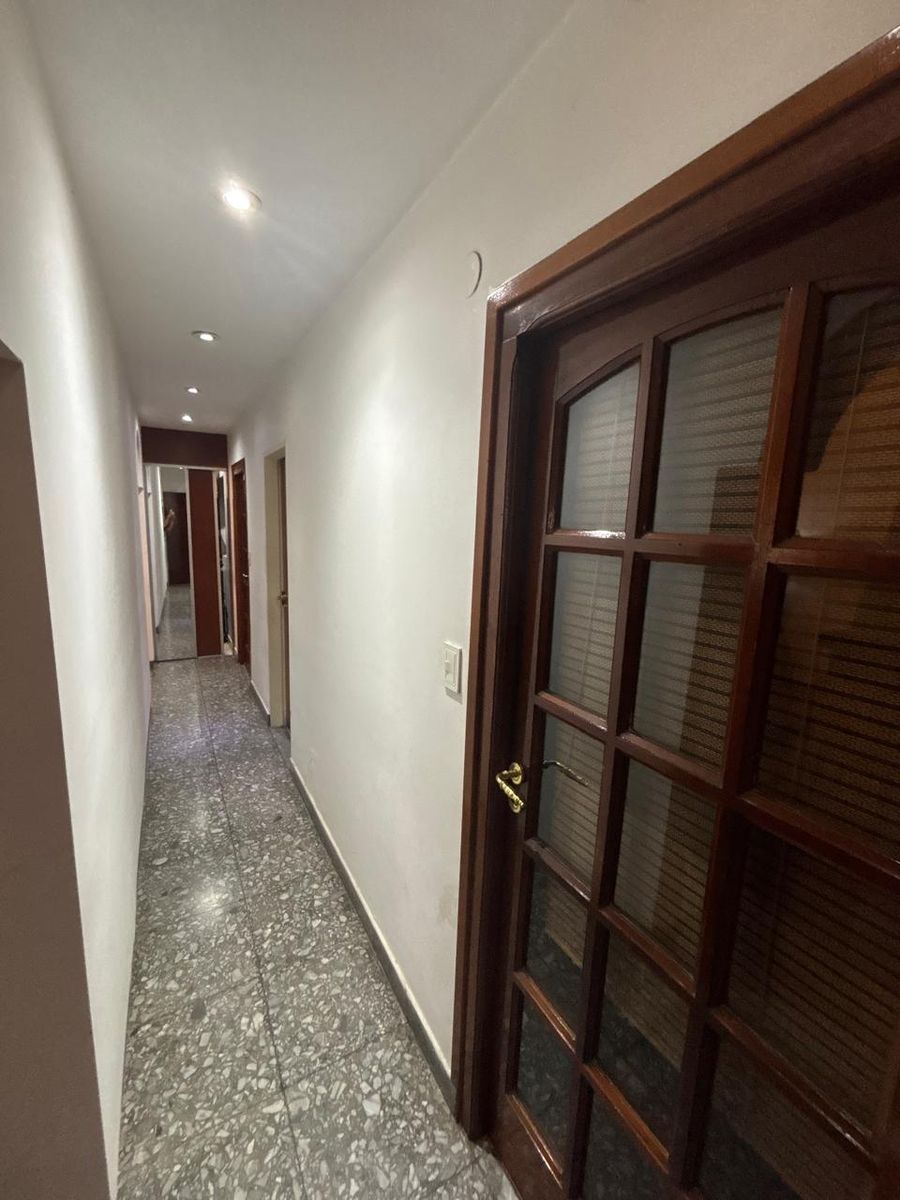 Excelente casa 3 ambientes con pileta