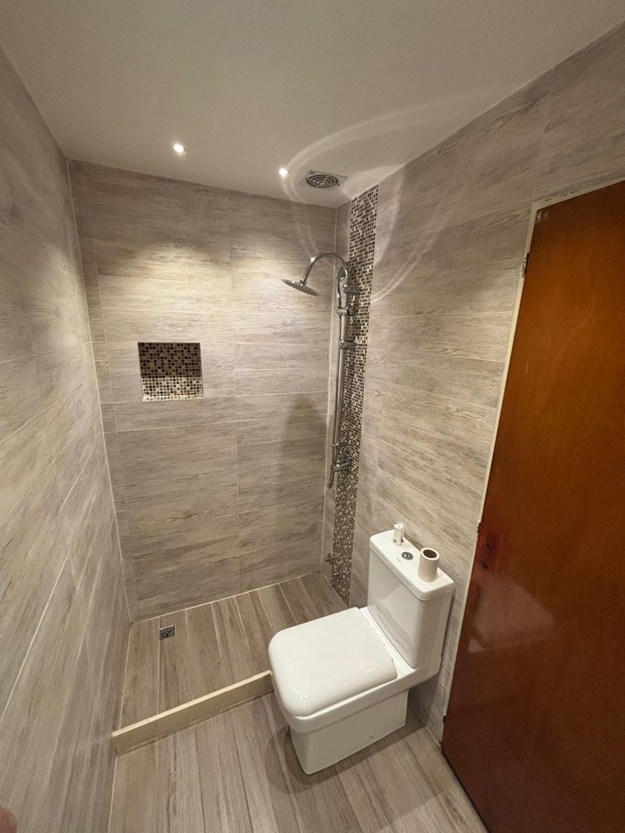 Excelente casa 3 ambientes con pileta