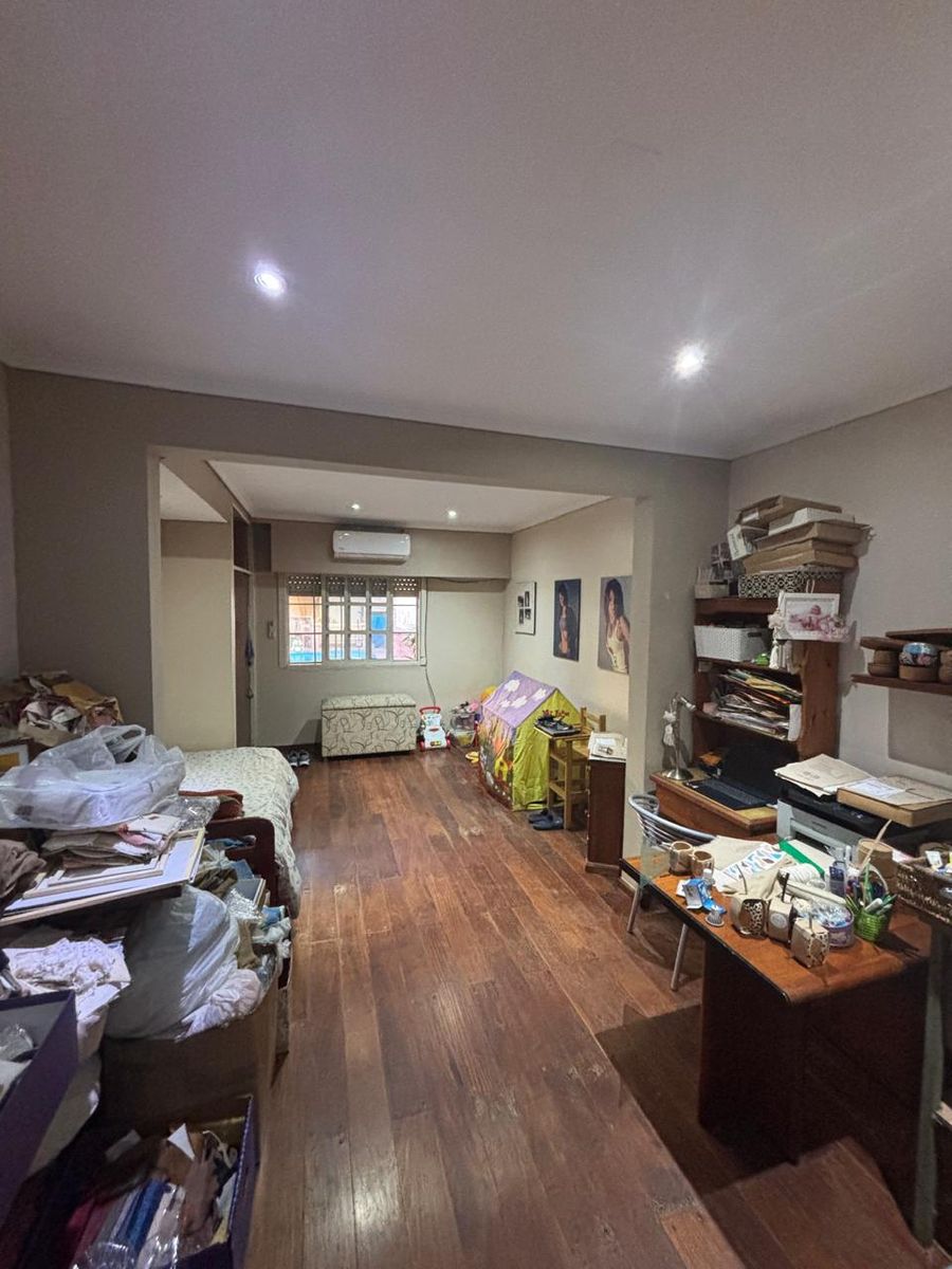 Excelente casa 3 ambientes con pileta