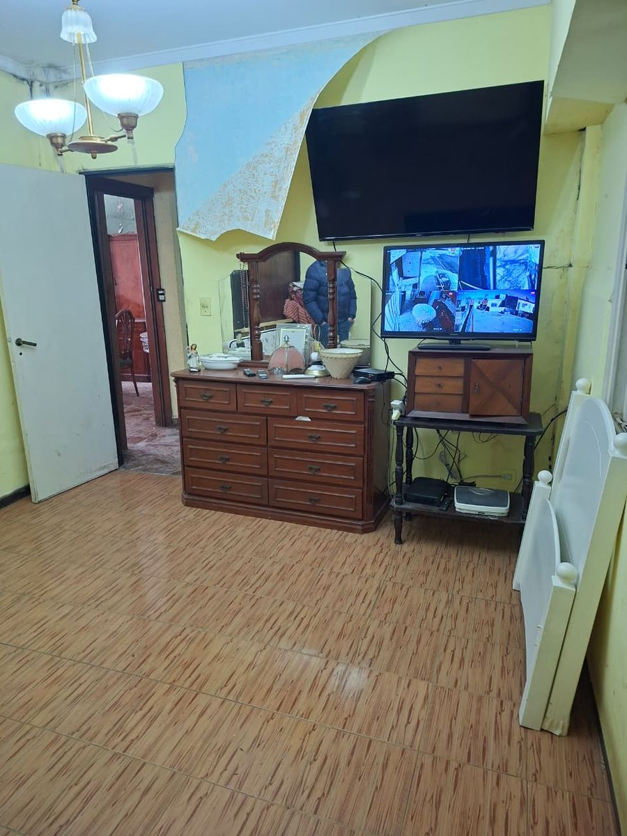 Casa totalmente a refaccionar