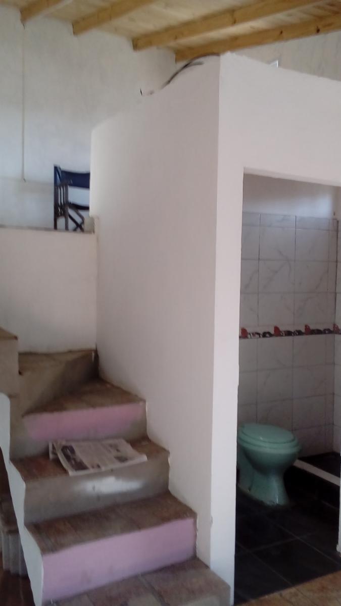 PH 2 ambientes. Ingreso por pasillo al fondo. En fase terminación. Baño y cocina completo. Buena ubicación. A 1 cuadra de varias líneas de colectivos:87, 127, 314, 670.