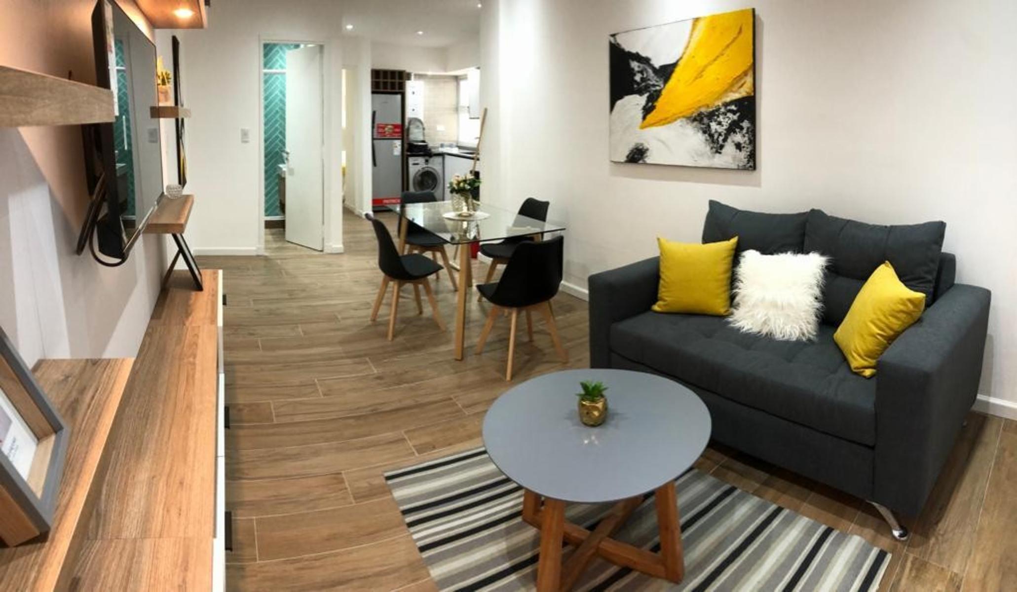 2 AMBIENTES A LA CALLE CON BALCON