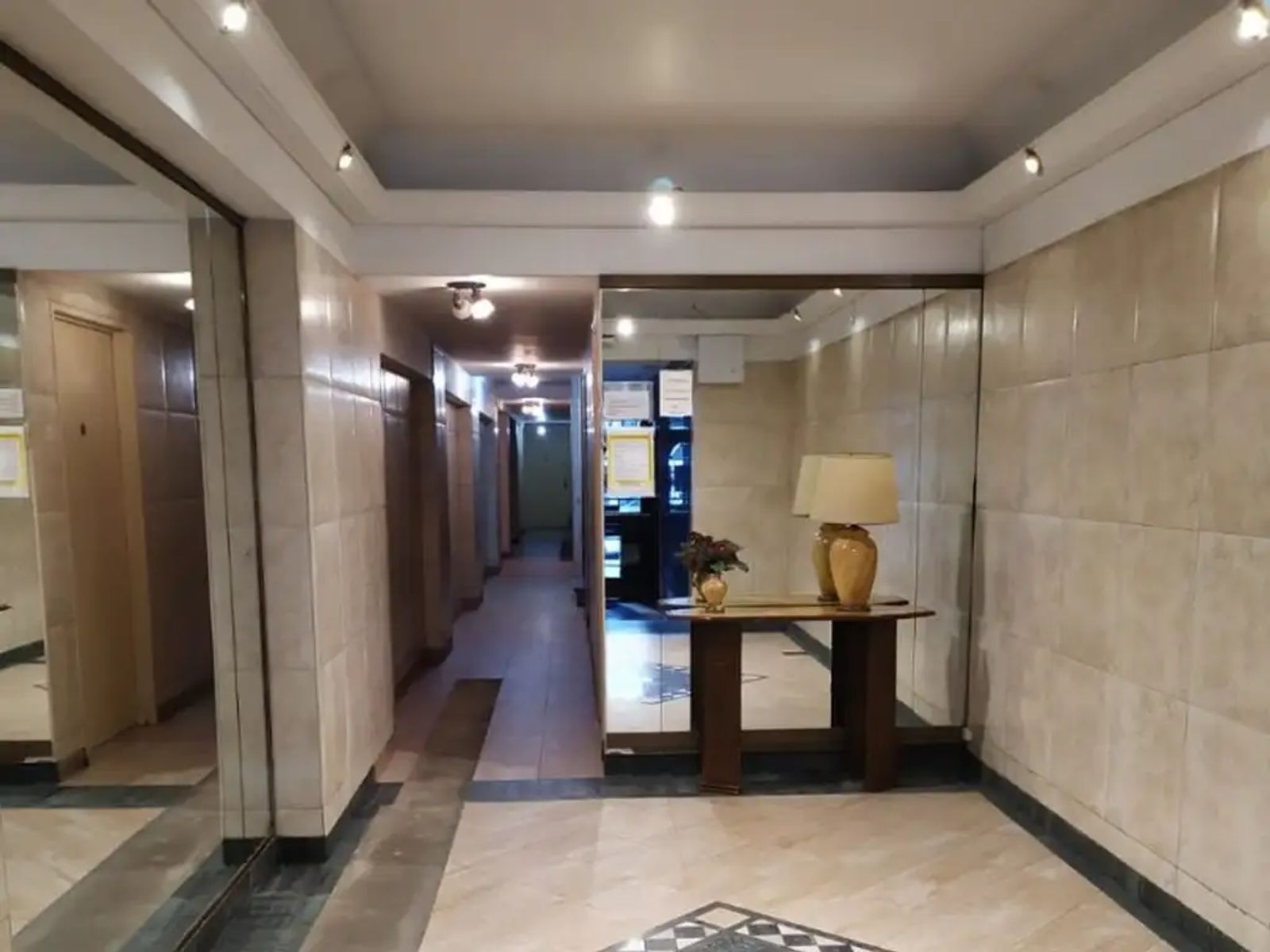 DEPARTAMENTO DE 2 AMBIENTES EN CABALLITO, APTO PROFESIONAL.