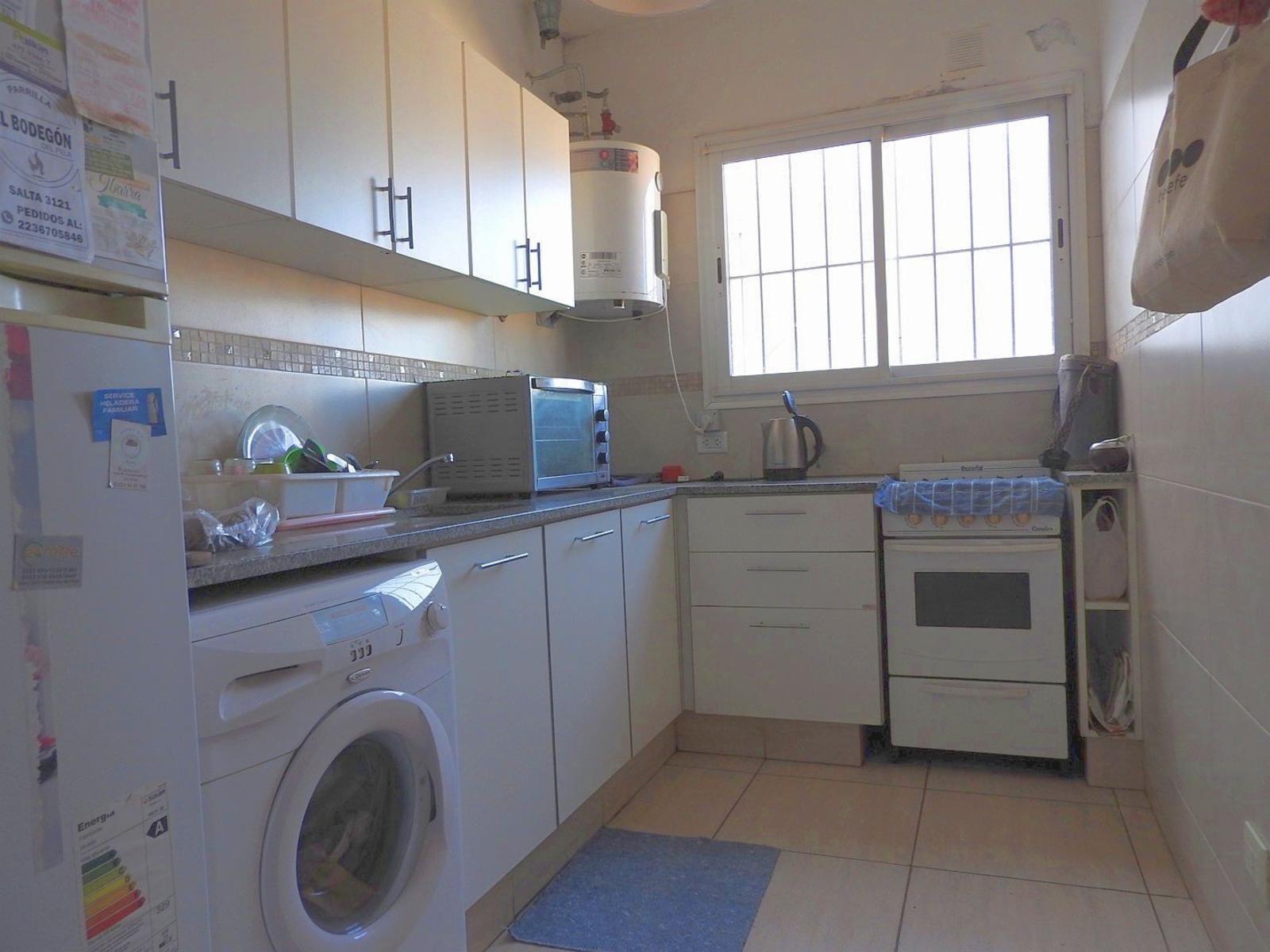 En Venta, PH Al Frente de 3 Amb con Balcon en San José