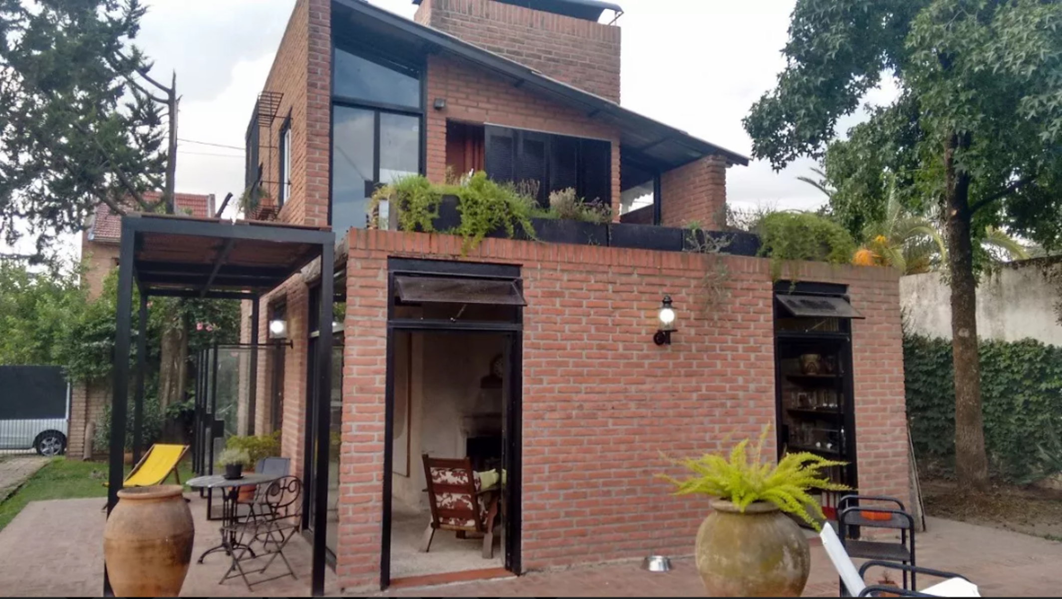 SE VENDE CASA EN PASO DEL REY
