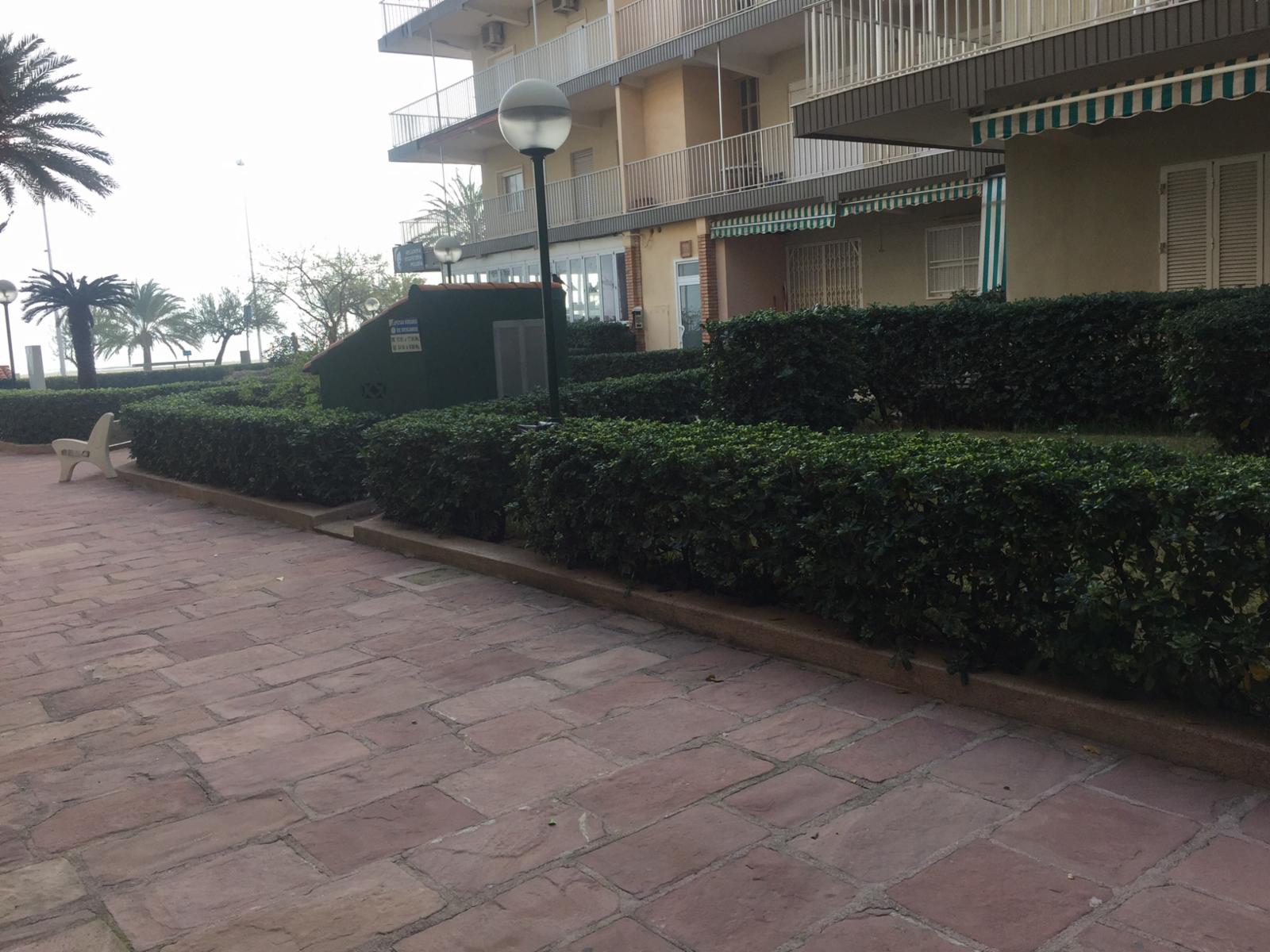 APARTAMENTO EN PRIMERA LINEA DE PLAYA