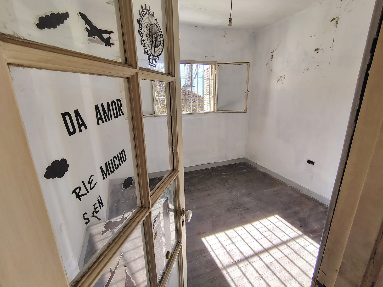 Casa en Venta 4 ambientes A Refaccionar Haedo Sur