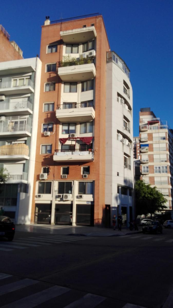 NUÑEZ DUPLEX 3 AMB EN VENTA A UNA CUADRA DE LIBERTADOR