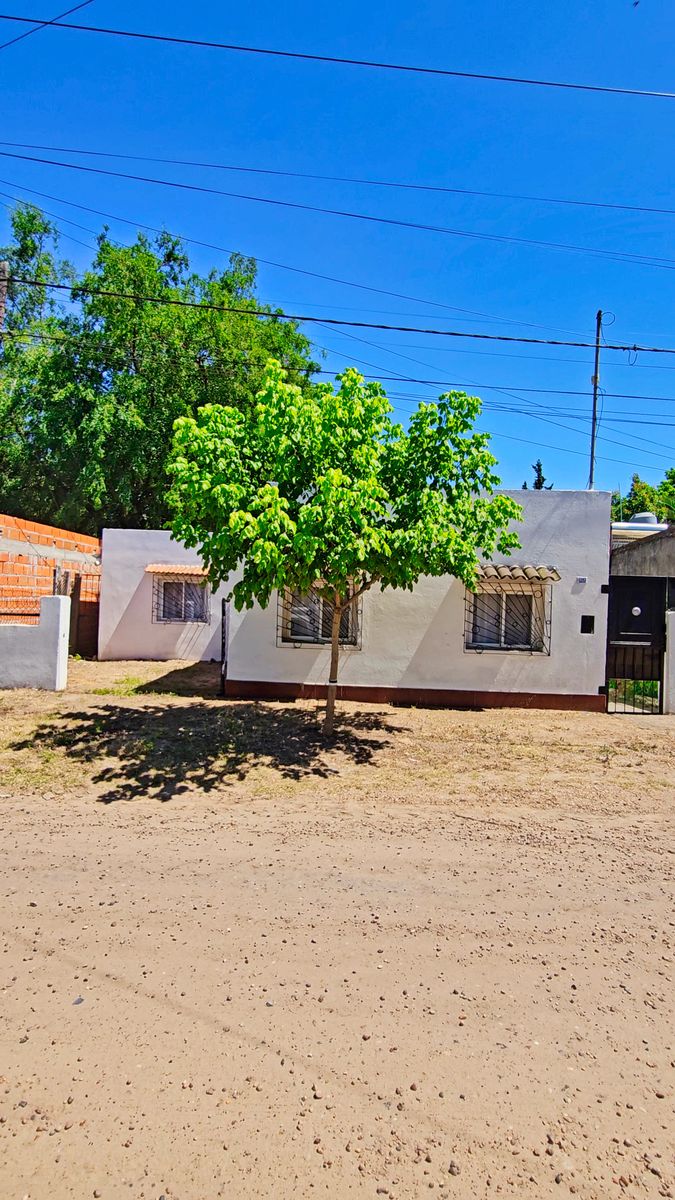 Vivienda en venta en San José sobre calle Ituzaingó