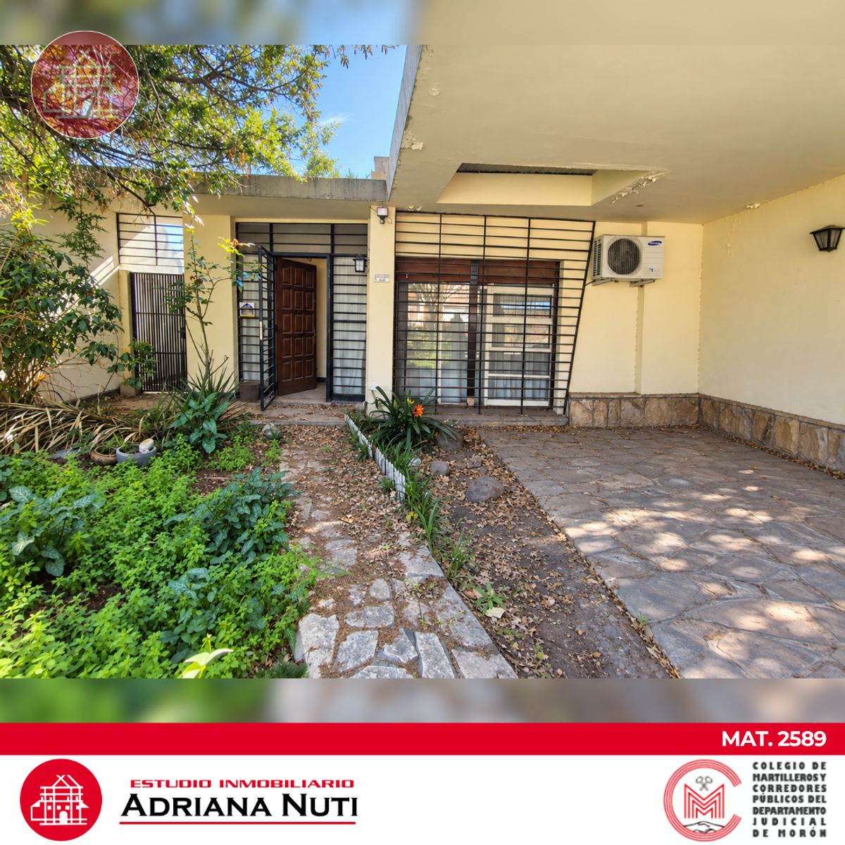 HAEDO SUR | CASA 3 AMBIENTES CON COCHERA Y AMPLÍSIMO PARQUE