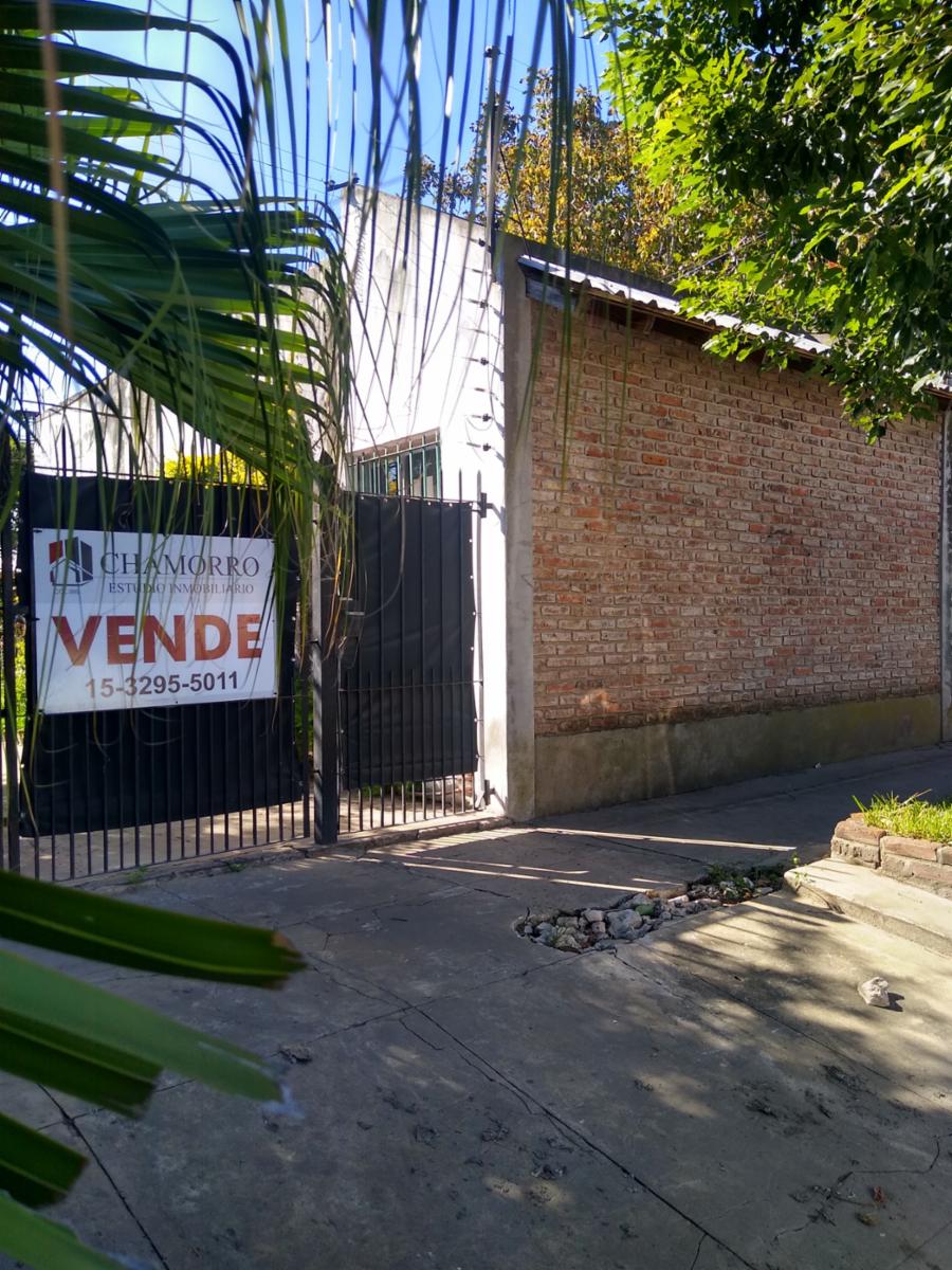 CASA + DEPTO EN VENTA EN FLORENCIO VARELA