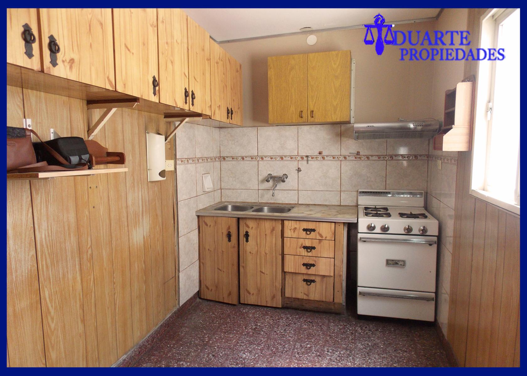 VILLA PUEYRREDON DPTO 3 AMBIENTA CONTRA FRENTE CON TERRAZA PROPIA