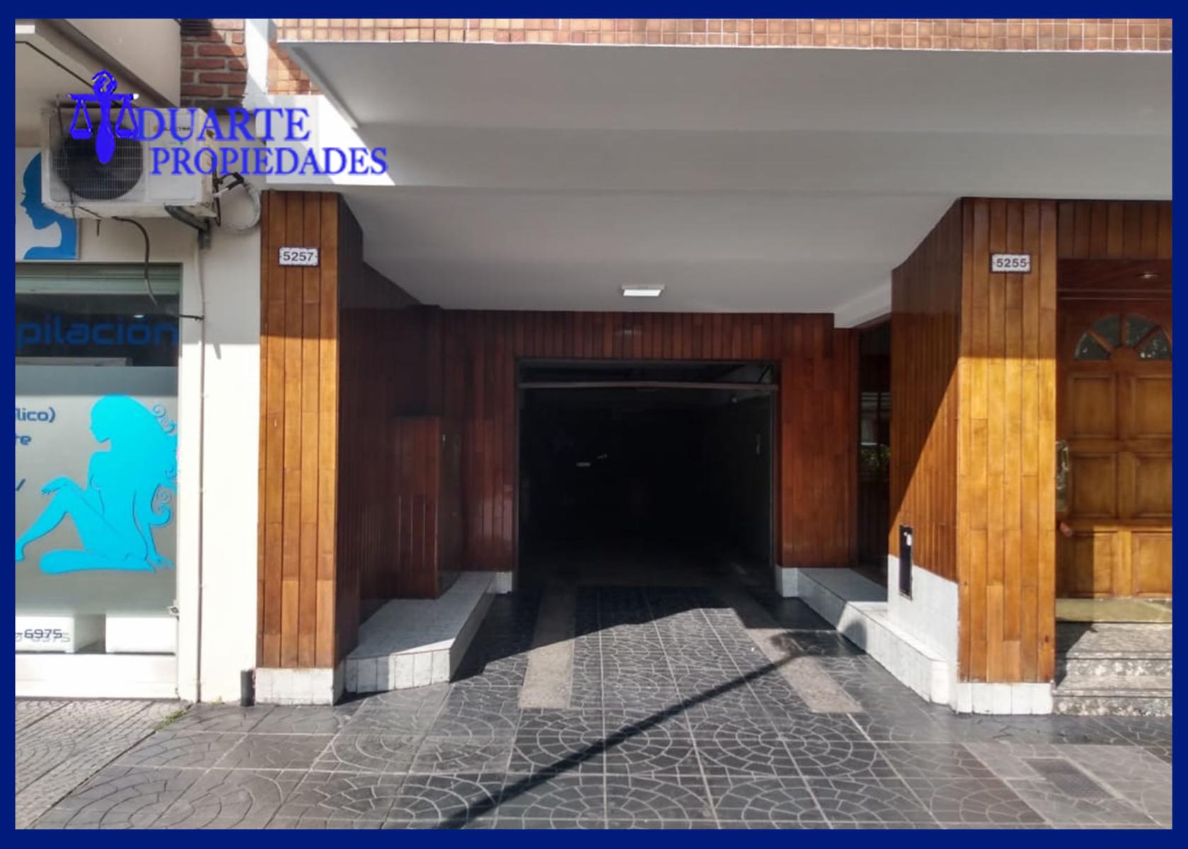 VILLA PUEYRREDON/COCHERA CUBIERTA