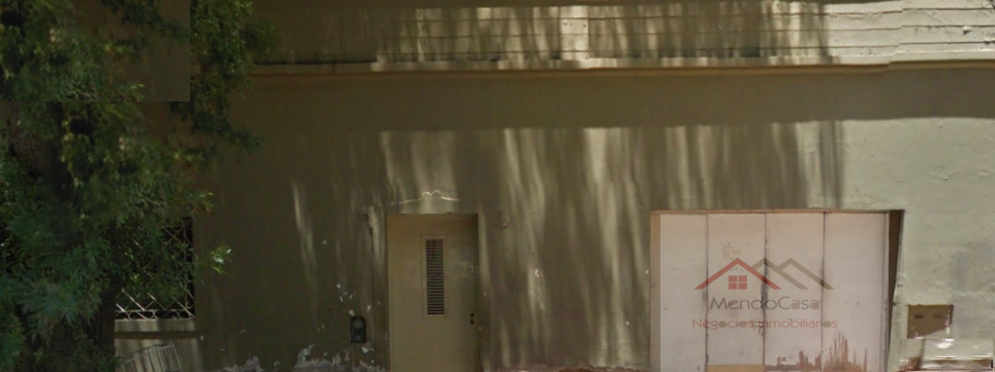 VENTA .. CASA EN LA 4° OESTE CAPITAL MENDOZA 