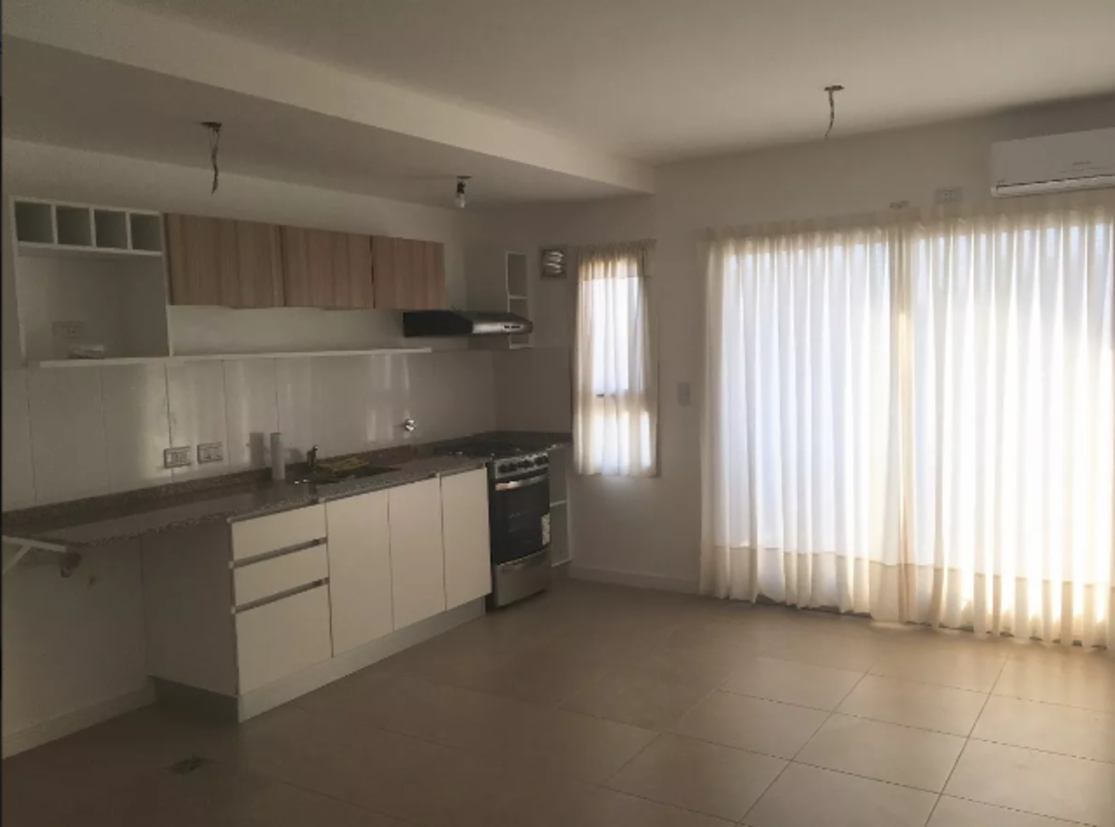 DEPARTAMENTO DE 2 AMBIENTES EN BANFIELD VENTA DIRECTA