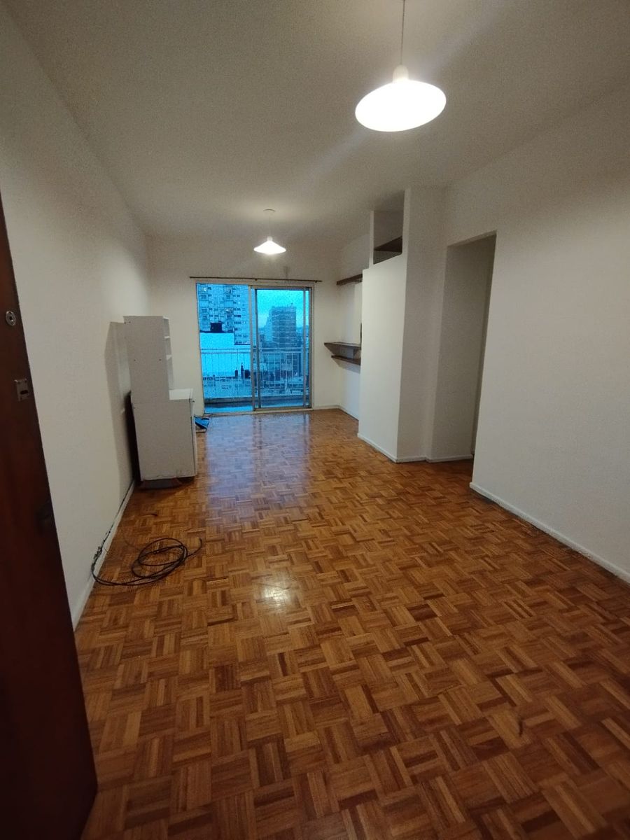 Colegiales 57mts. 2 1/2 ambientes con balcón vista abierta