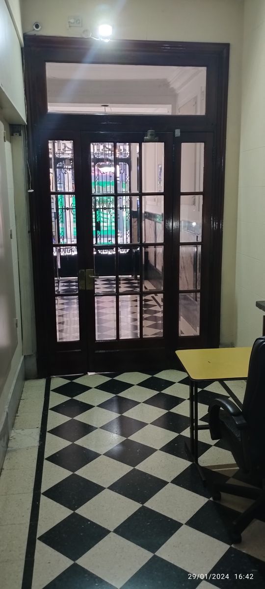 3/4 ambientes apto todo rubro consulte