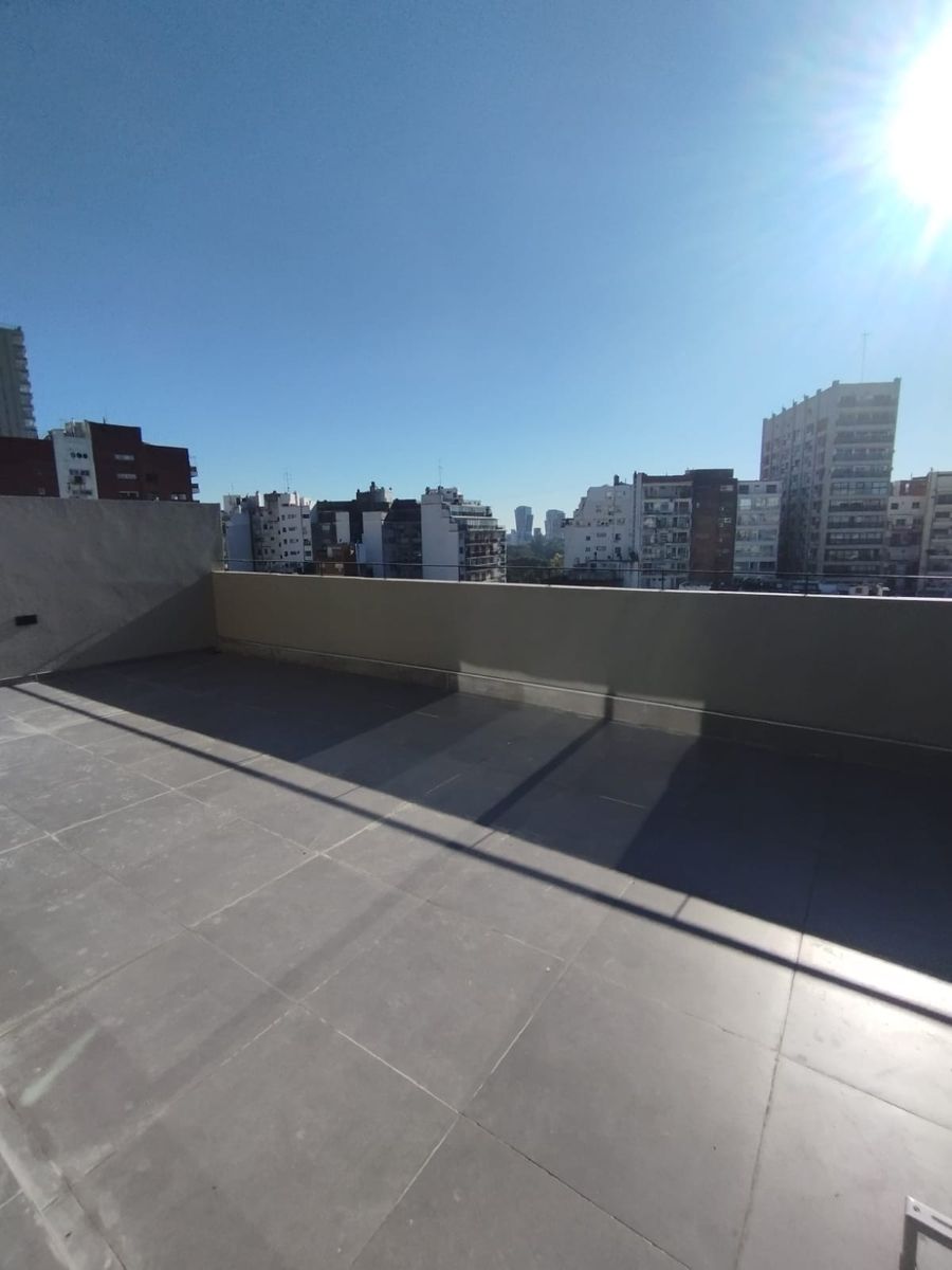Belgrano 2 ambientes con 2 balcón terraza