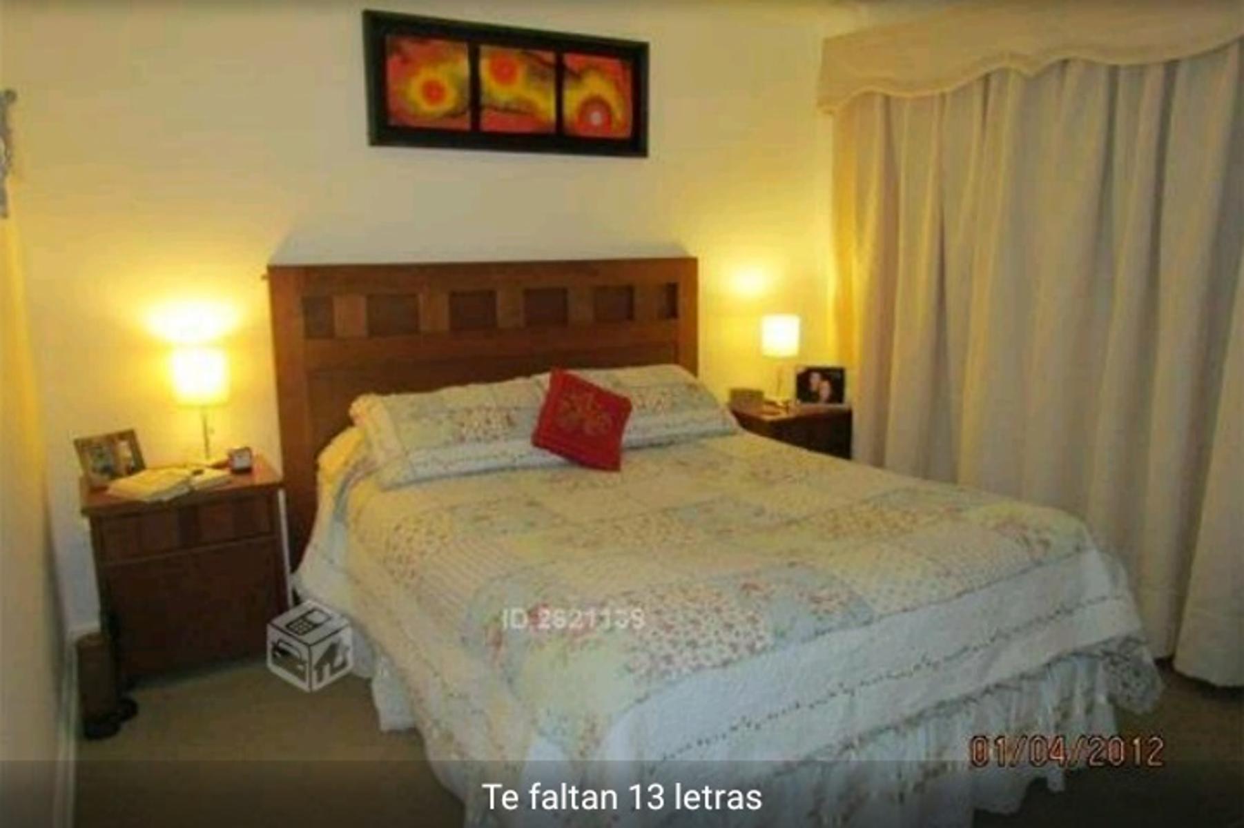 EXCELENTE CASA EN MAIPU