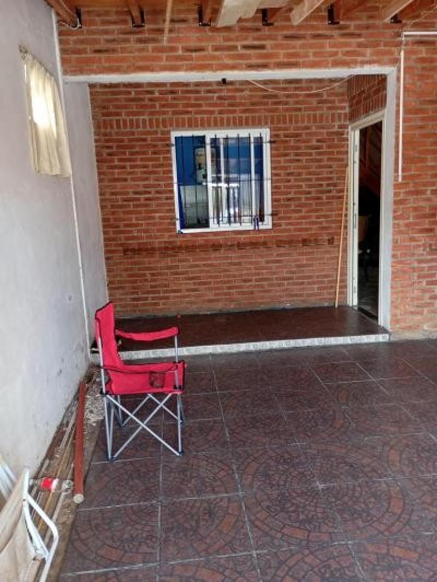 SANTA TERESITA, DUPLEX 3 AMBIENTES,1 COCHERA, BUENA OPORTUNIDAD PARAINVERSION, O VACACIONAR,