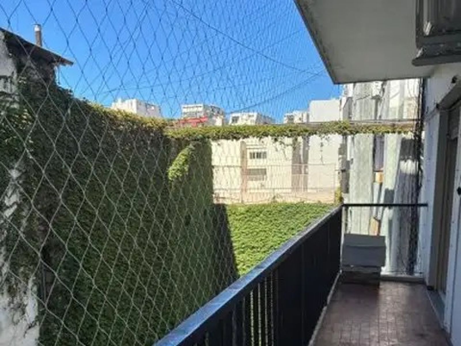 RECOLETA,3AMBIENTES,BALCON SALIENTE,MUY BUENA UBICACION,VISTA PANORAMICA, BUEN ESTADO GENERAL DEL INMUEBLE