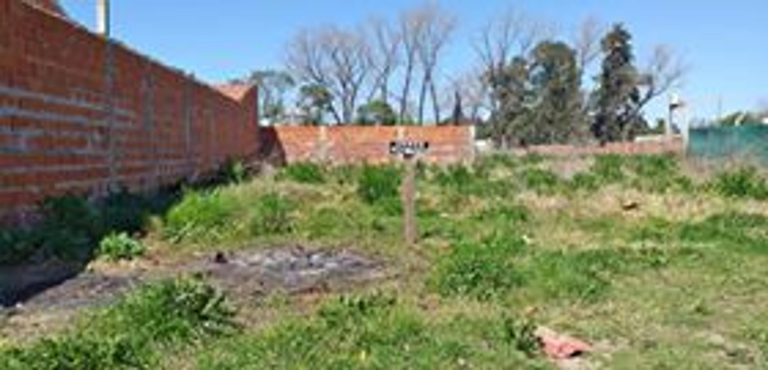VENTA TERRENO MORENO