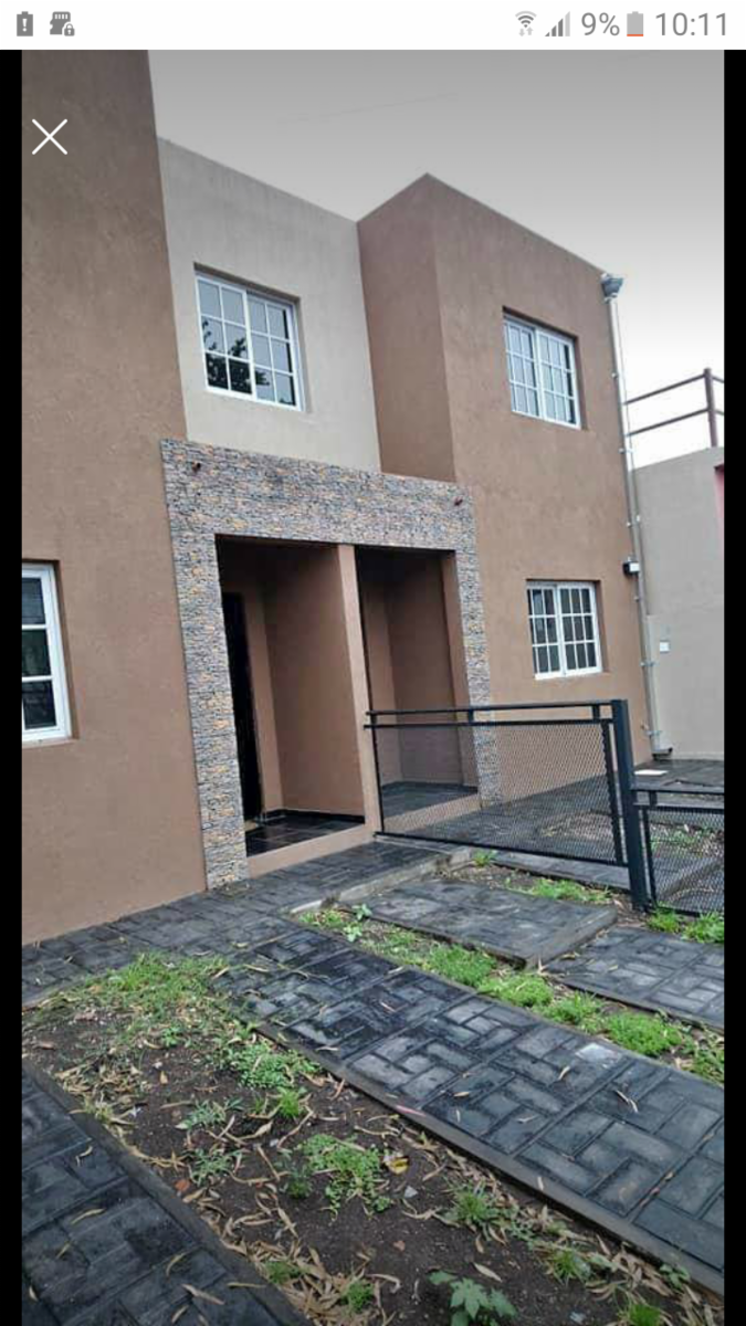 VENTA DUPLEX DE 4 AMBIENTES A ESTRENAR ITUZAINGO.