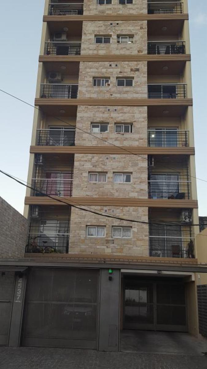 DEPARTAMENTO NUEVO 2 AMB C/BALCON CASEROS
