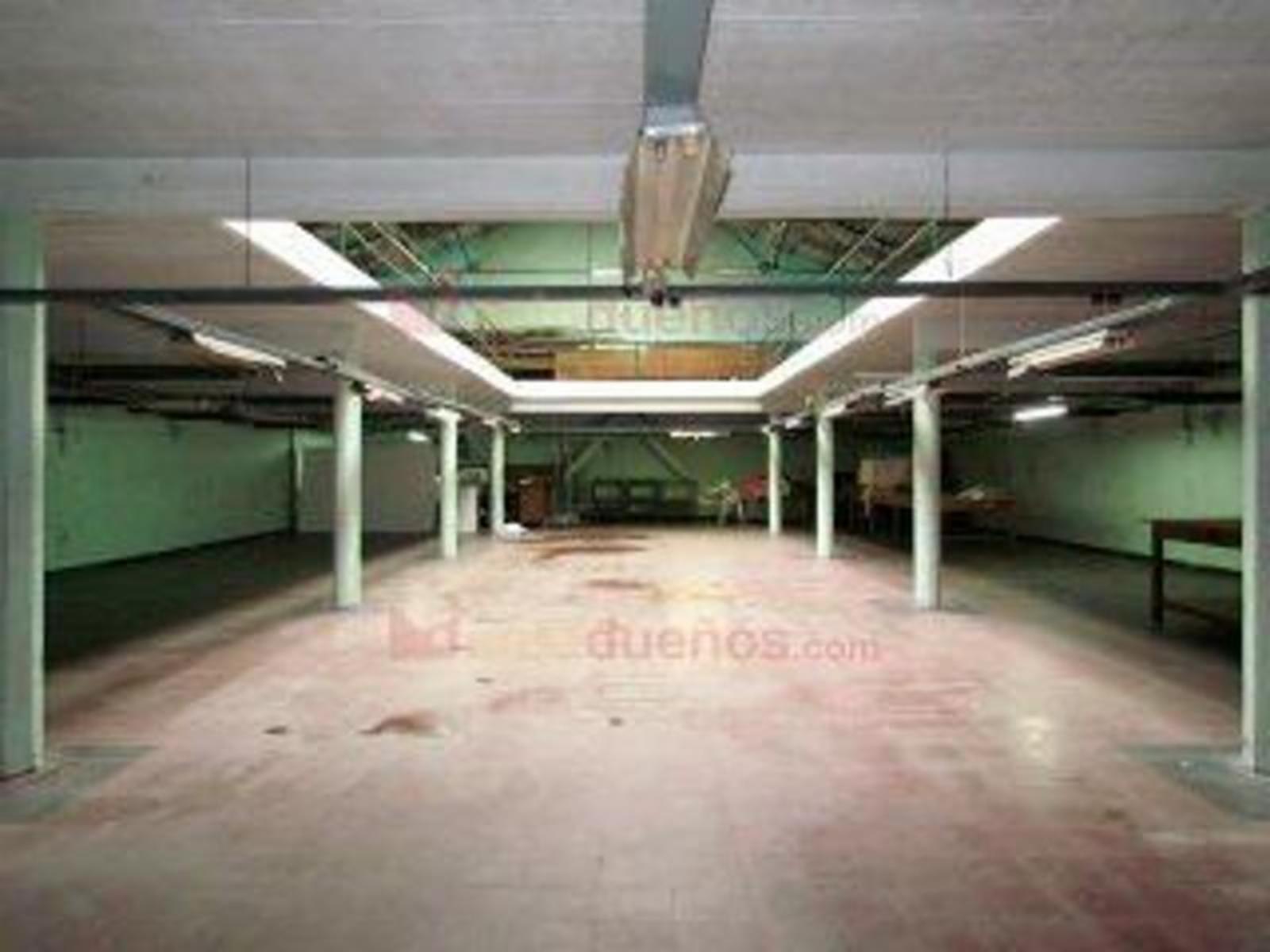 GALPON/DEPOSITO/FABRICA EN CENTRO DE LA CAPITAL FEDERAL