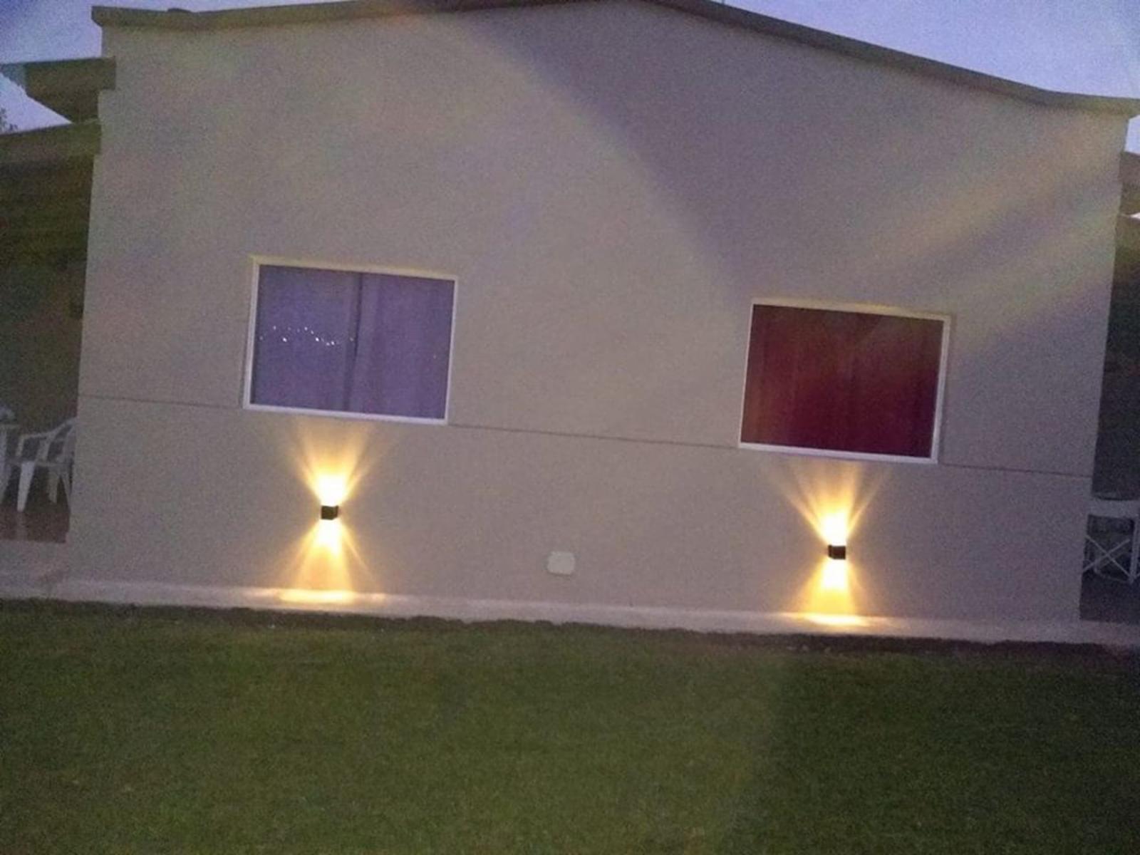 SE VENDE COMPLEJO CON DOS CABAÑAS TOTALMENTE EQUIPADAS EN POTRERO DE GARAY A METROS DEL LAGO