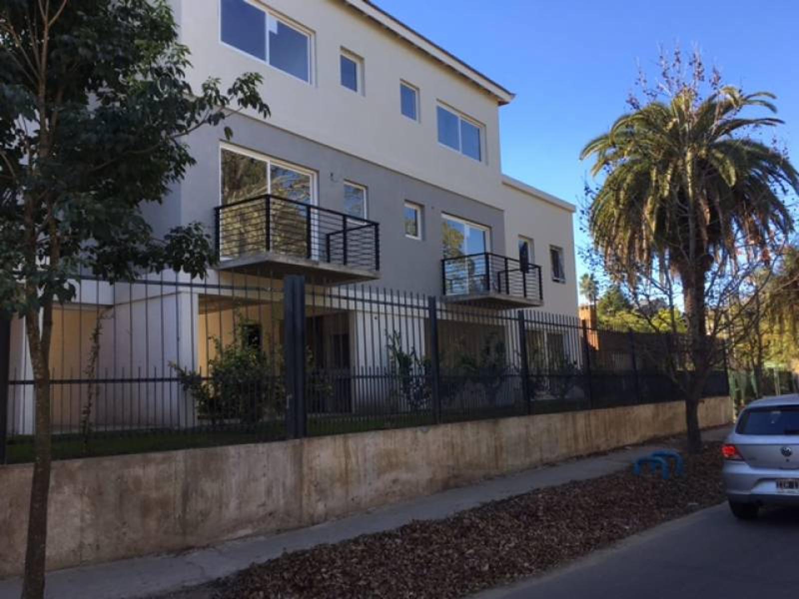 VENTA PH Duplex a Estrenar 3 dorm Jardin Propio Tigre- Esmeralda Townhouse