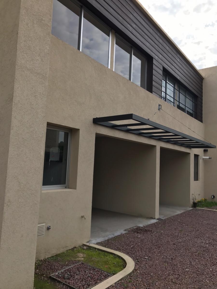 Venta Duplex 3 dorm con jardín A ESTRENAR APTO CREDITO Pilar Km 39 "Los Alcanfores Village"