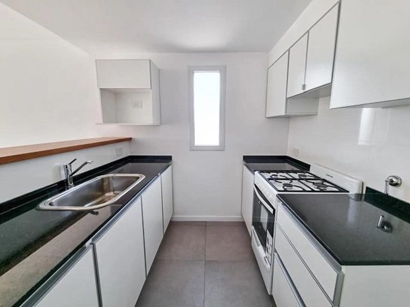 Departamento en Venta en Rosario - Av Pellegrini 2632