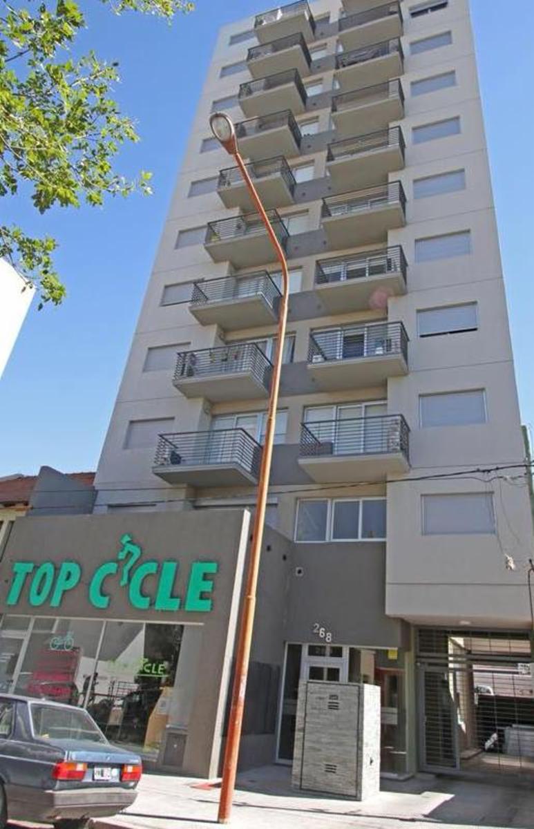 COCHERAS EN EDIFICIO NUEVO