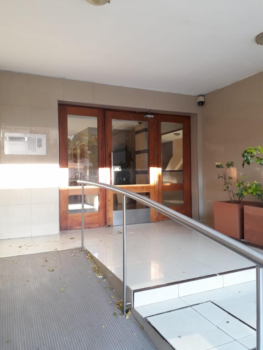 Venta depto LAVALLE 225